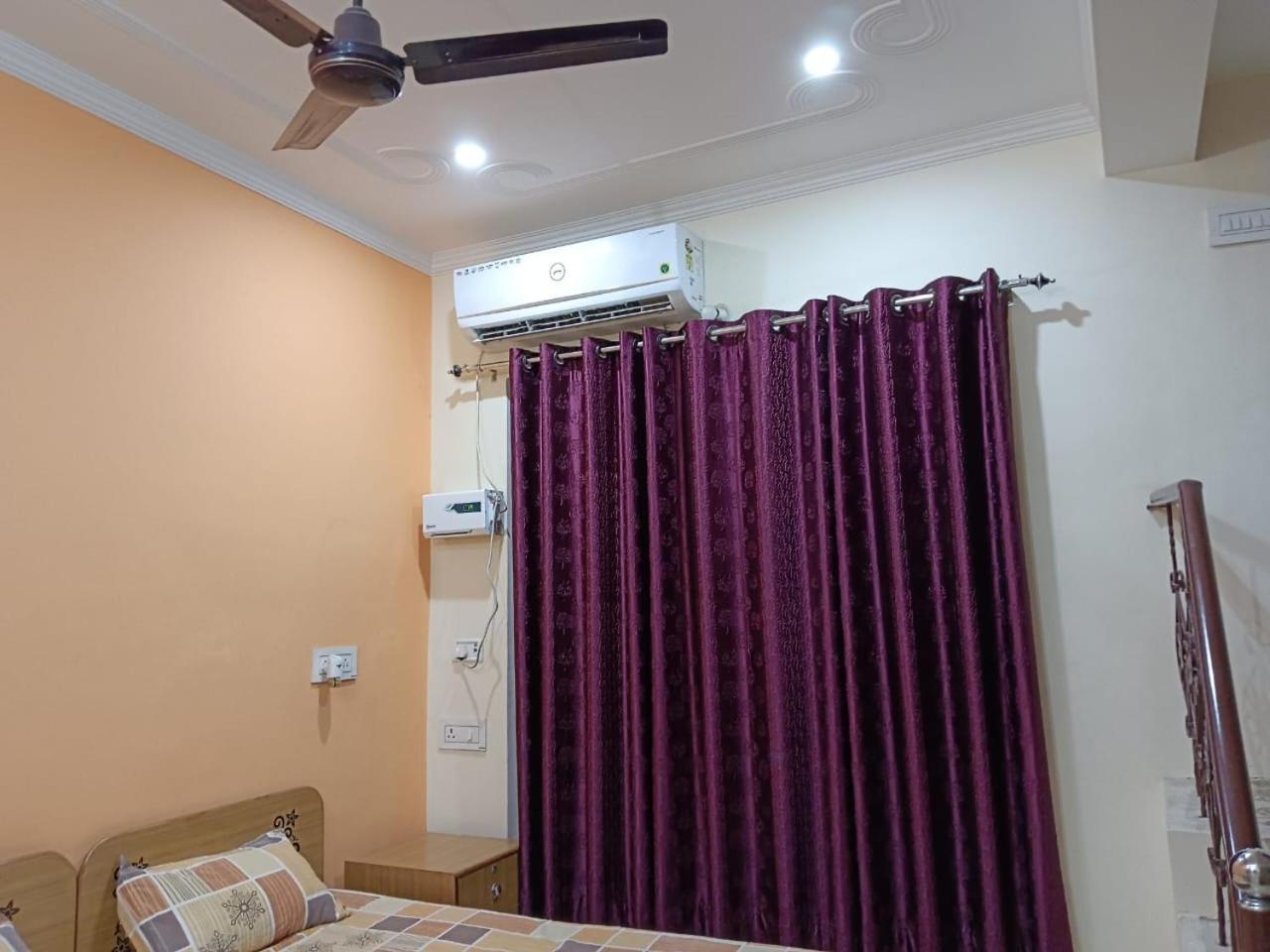 Anant Paying Guest House Ayodhya Exterior foto
